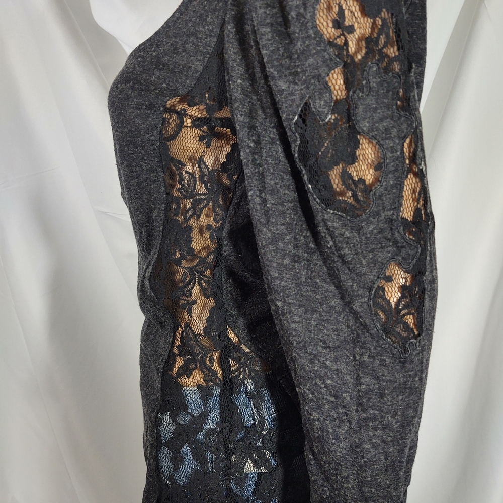 Blouse - Picture 7 of 7